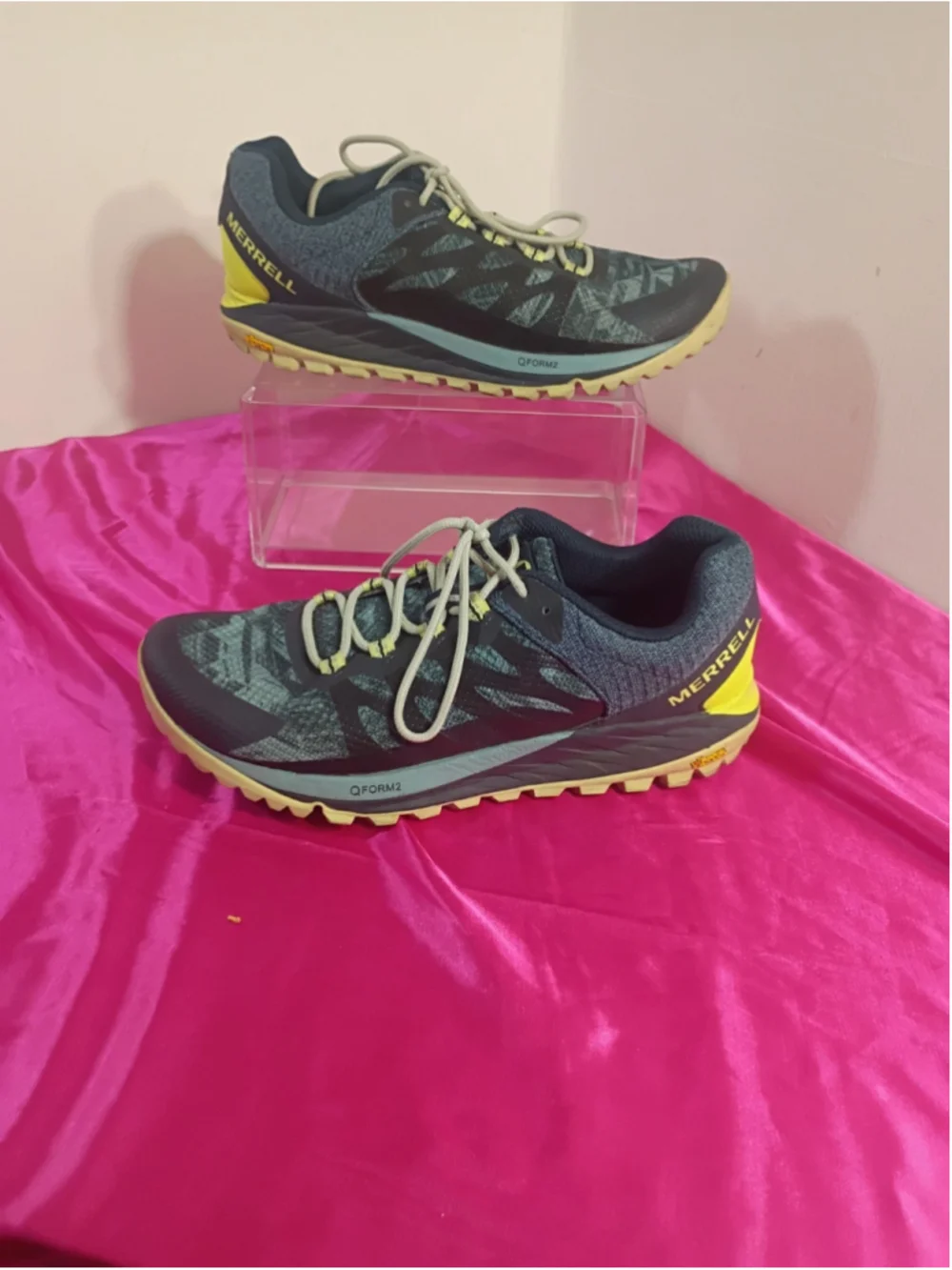 MERRELL Women's SZ 8 Antora Trail 2 Running Shoes In Blue
